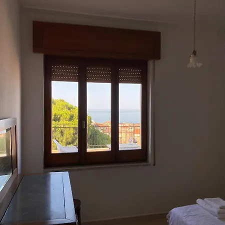 Terrazzo Vista Mare Mozzafiato Lägenhet *